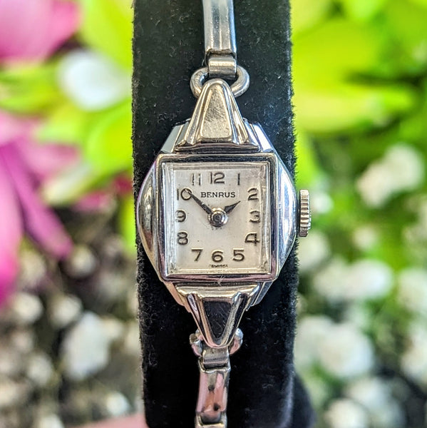 Vintage Ladies BENRUS Watch 17 Jewels Fancy Case and Lugs  display picture 1