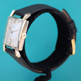 Vintage WITTNAUER Watch 17 Jewels Cal. REVUE 76/3 10K Yellow G.F. - In BOX! Swiss Wristwatch