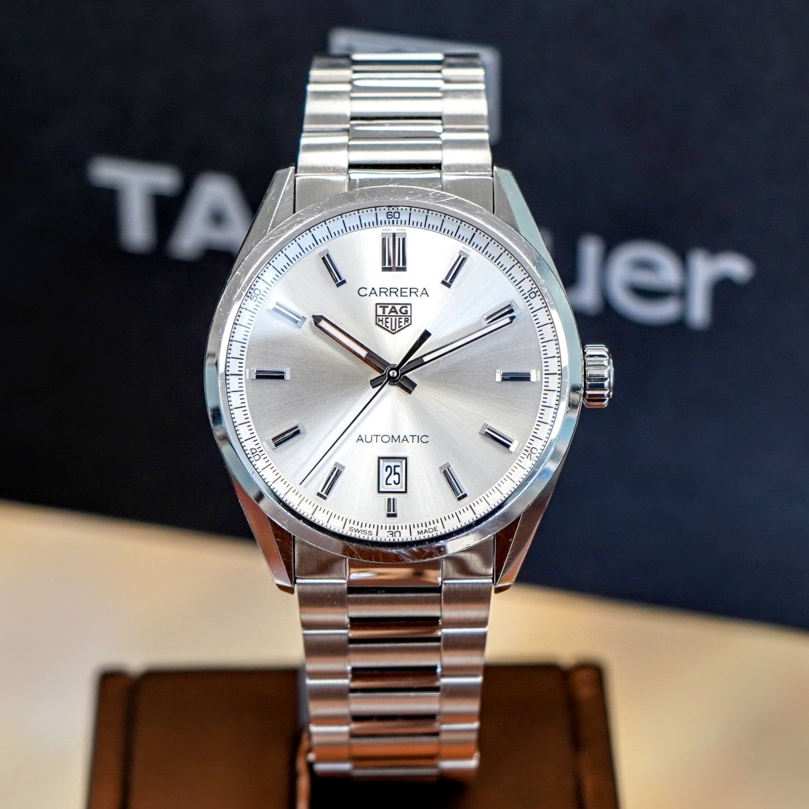 TAG HEUER CARRERA DATE Automatic Watch 39mm Calibre Swiss