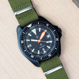 NOS 1980s MWC MIL DIVER Automatic Watch British Military Issue Wristwatch ETA 2824-2 25 Jewels