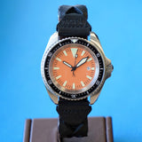 NOS! British Military Style Diver Watch Date Indicator Quartz Wristwatch Orange Dial 42mm