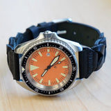 NOS! British Military Style Diver Watch Date Indicator Quartz Wristwatch Orange Dial 42mm