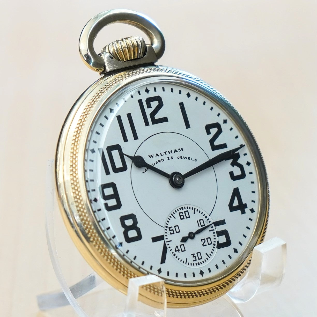 1949 WALTHAM Vanguard Railroad Pocket Watch 23 Jewels Model 1908