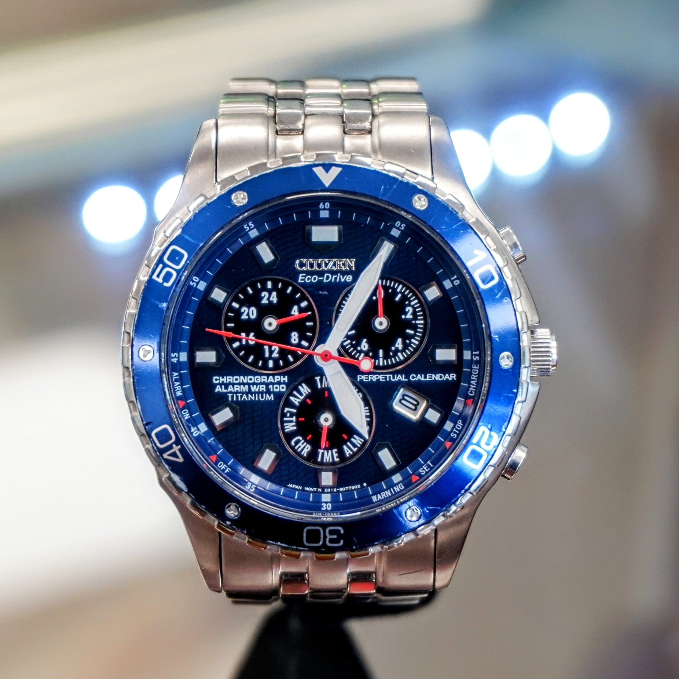 CITIZEN Eco-Drive Perpetual Calendar Watch Chronograph Wristwatch