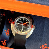 Doxa SUB 300 Sharkhunter Automatic Dive Watch Date 821.10.101.20 43mm Box & Papers