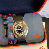Doxa SUB 300 Sharkhunter Automatic Dive Watch Date 821.10.101.20 43mm Box & Papers