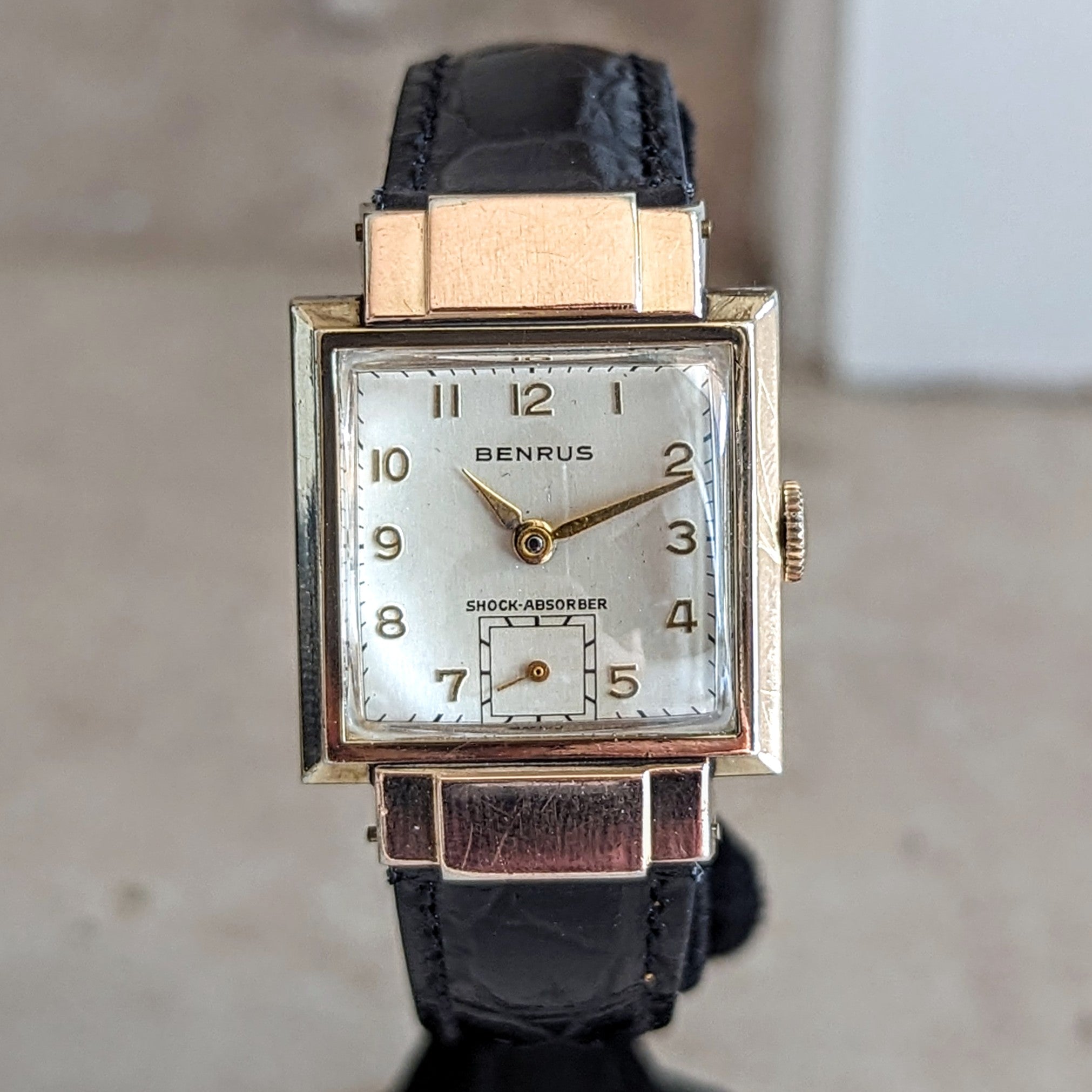 1940s BENRUS Shockabsorber Watch Model AR 1 17 Jewels Swiss Made