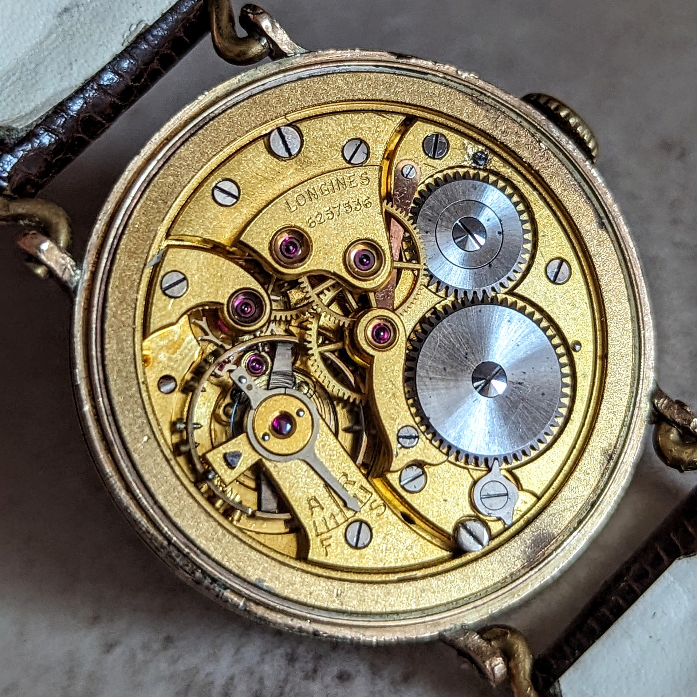 1942 LONGINES Mechanical Wristwatch 5017 Flexible Lugs Vintage Watch