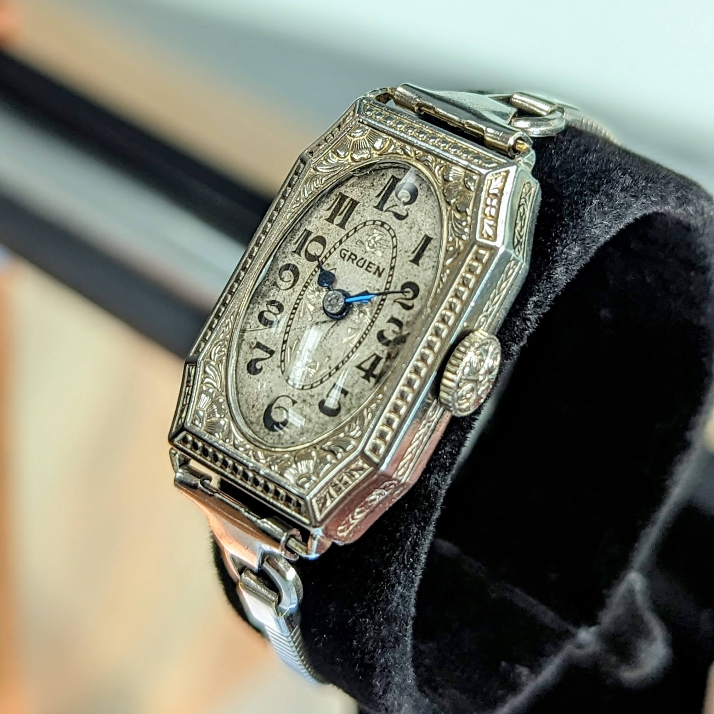 GRUEN Guild Art Deco Ladies Watch 163 15 Jewels 3ADJ Swiss Made Vintage Wristwatch ALL ORIGINAL