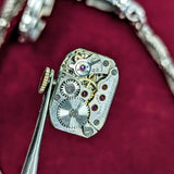 MOVADO Ladies Wristwatch Platinum Case & Fancy Lugs w/Diamonds 17 Jewels Swiss Watch