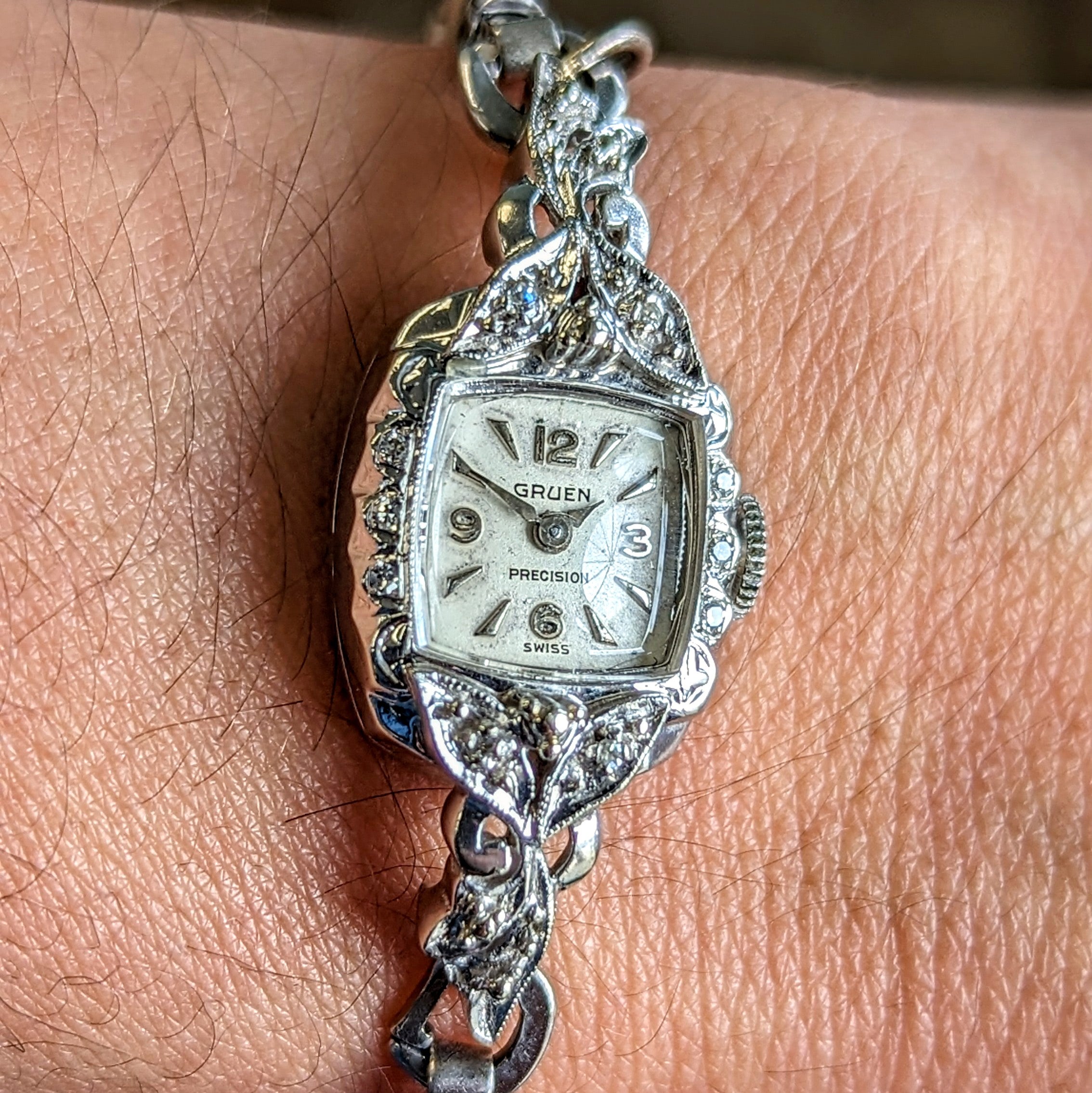 Ladies GRUEN Cocktail Watch 14K White GOLD 275 17 Jewels