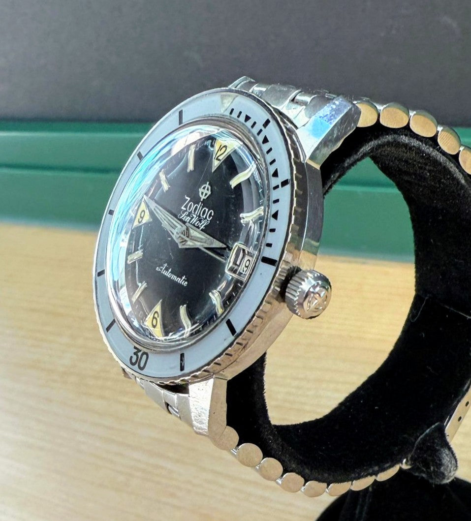 Vintage Zodiac dive watch