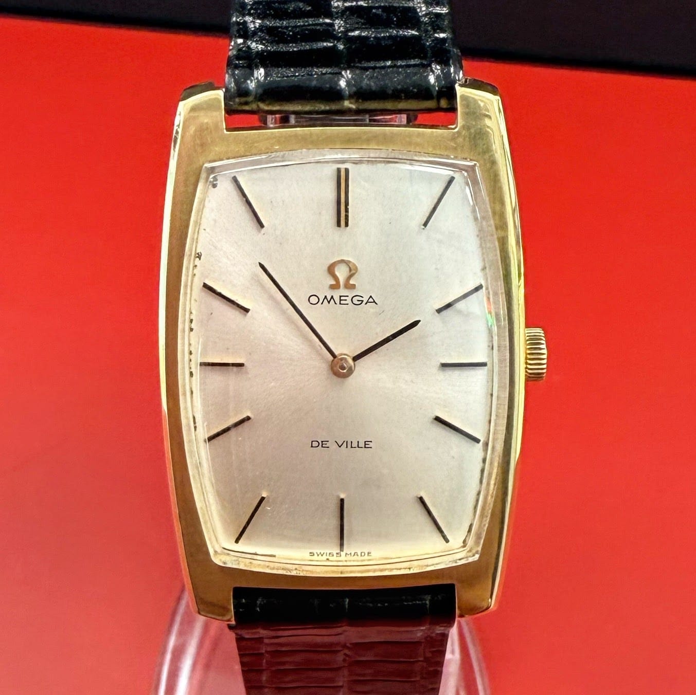 1967 OMEGA De Ville 18K Gold Watch 111.085 Cal. 620 17 Jewels ADJ. Dre SECOND HAND HOROLOGY 1967 OMEGA De Ville 18K Gold Watch 111.085 Cal. 620 17 Jewels ADJ. Dre SECOND HAND HOROLOGY
