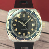 glycine-airman-313-144-1970s-nos-automatic-black-dial-front-view