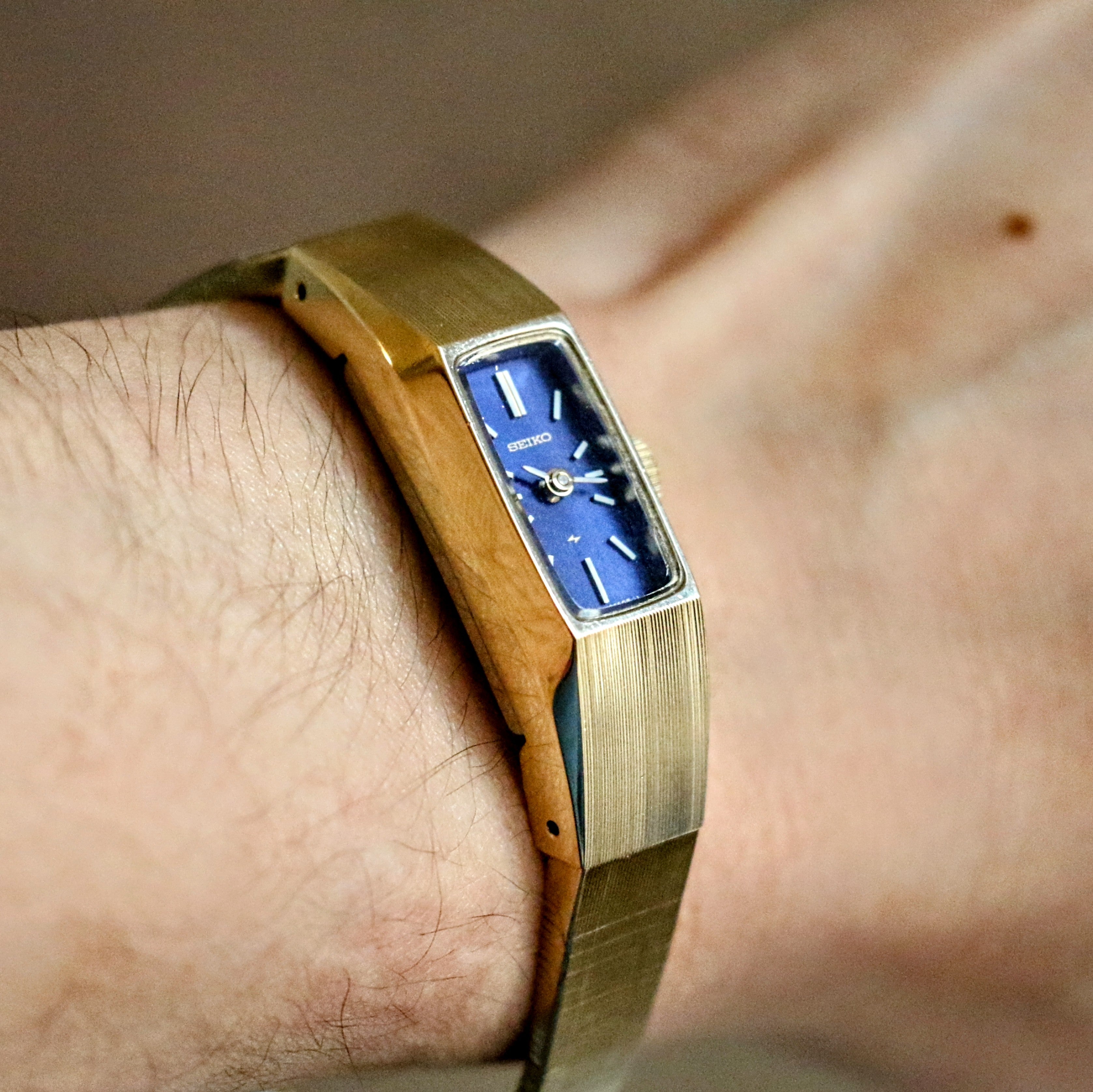 1973 SEIKO Ladies Watch Ref. 1520-3570 Rectangle Tank Case Wristwatch 1973 SEIKO Ladies Watch Ref. 1520-3570 Rectangle Tank Case Wristwatch