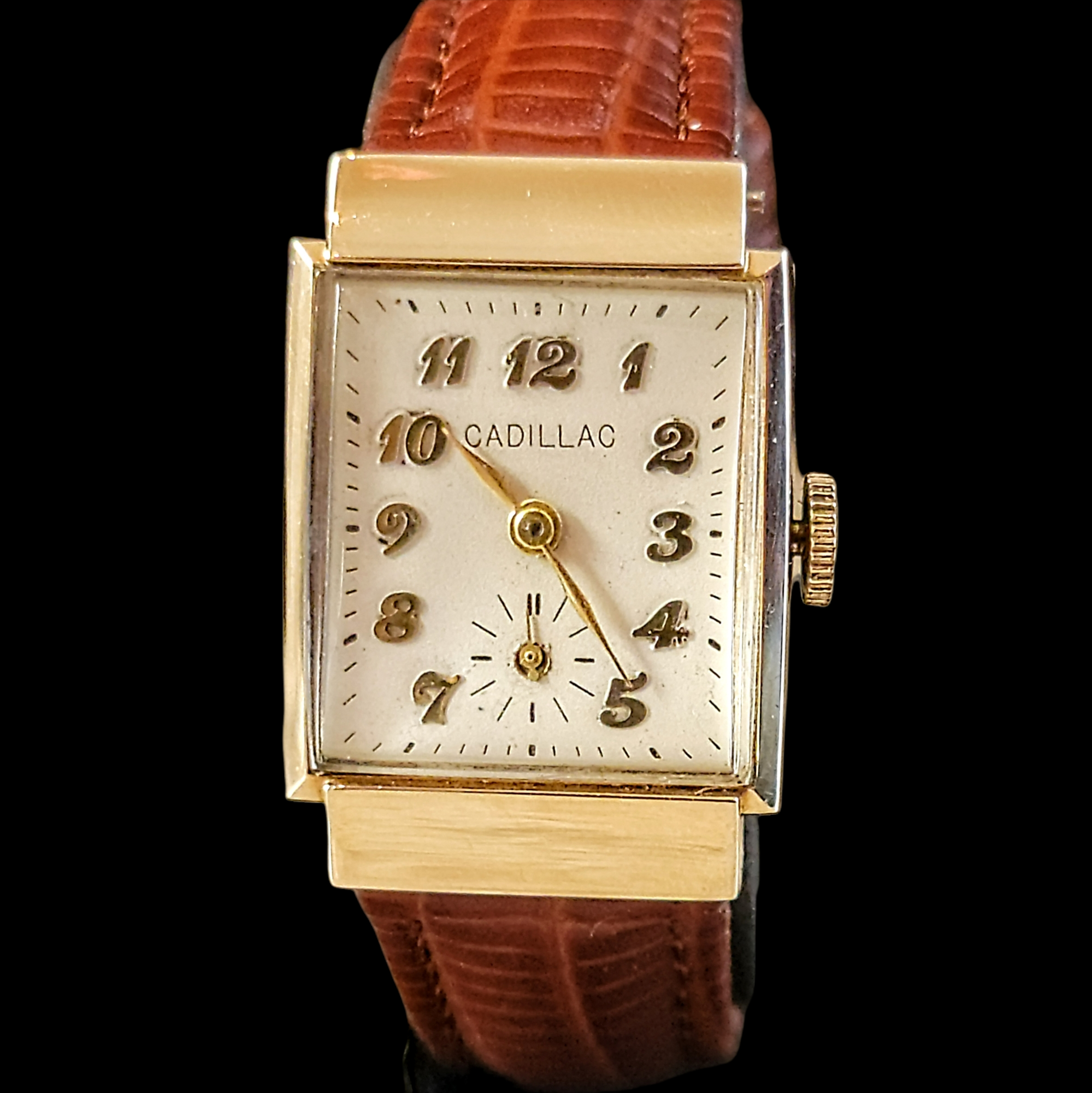Cadillac 14K Solid Gold Watch 17 Jewels Alb Grossenbacher Movement