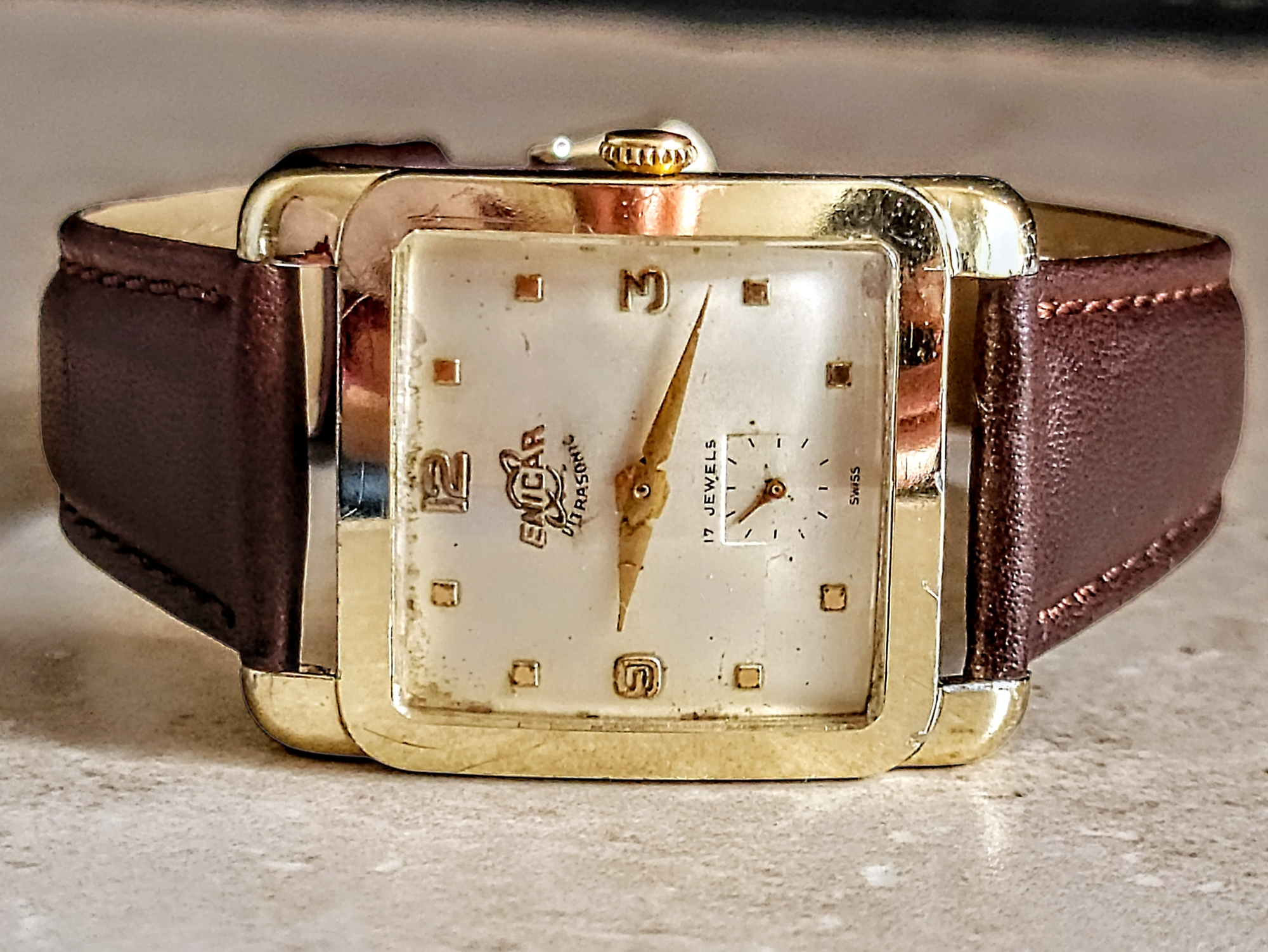 ENICAR STAR JEWELS Date Swiss Made Winding Vintage Watch Z37 - Etsy