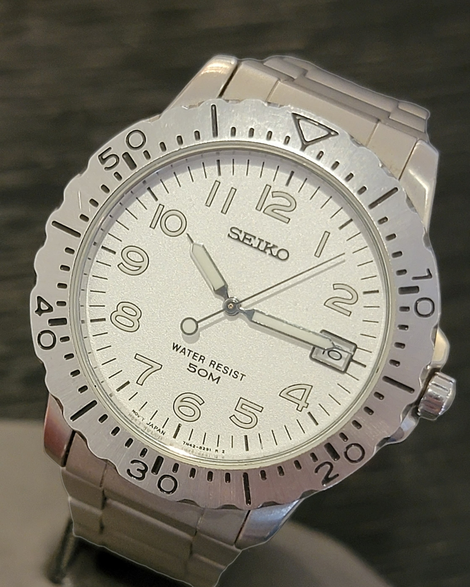 1998 SEIKO Quartz Watch -Diver Style- Date Indicator