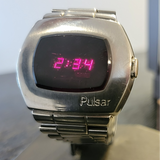 1973 PULSAR P2 Astronaut Wristwatch LED Digital Watch - All S. Steel - In BOX!