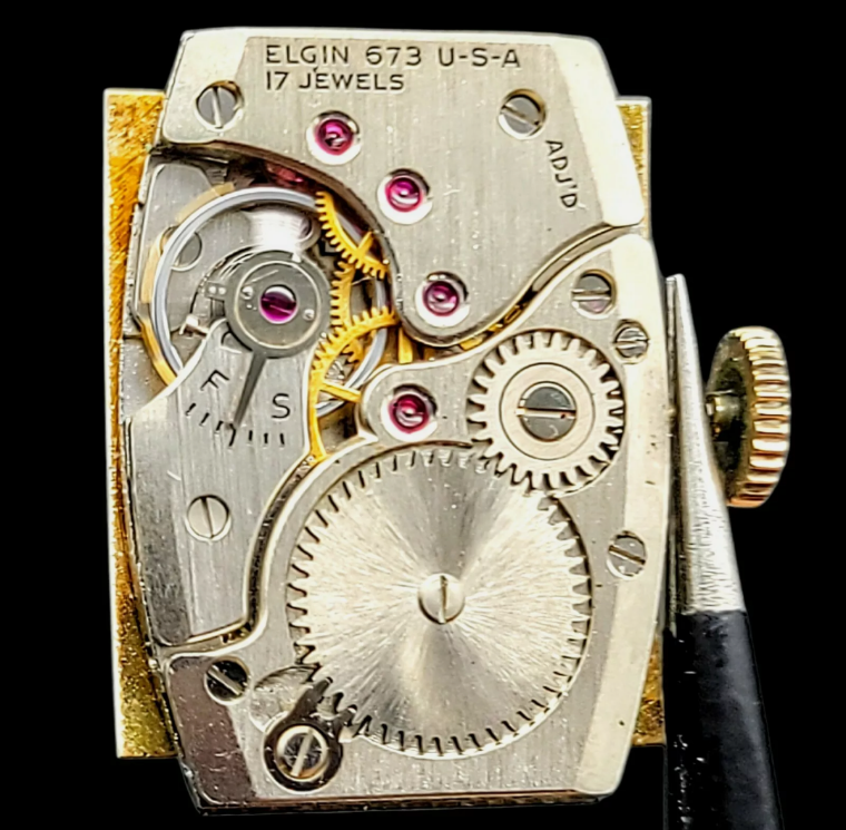 Elgin Durapower 17 Jewels Fancy Lug Grade 673 Full Kit – SECOND